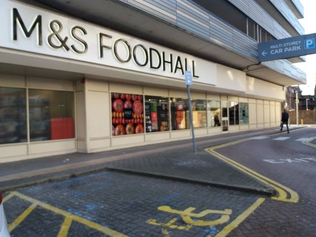 Sunbury Cross Shopping Centre